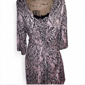 Secret Treasures Animal Print Nightgown and Robe Set Small